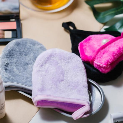 ClearTouch™ Make Up Towel - Zariva
